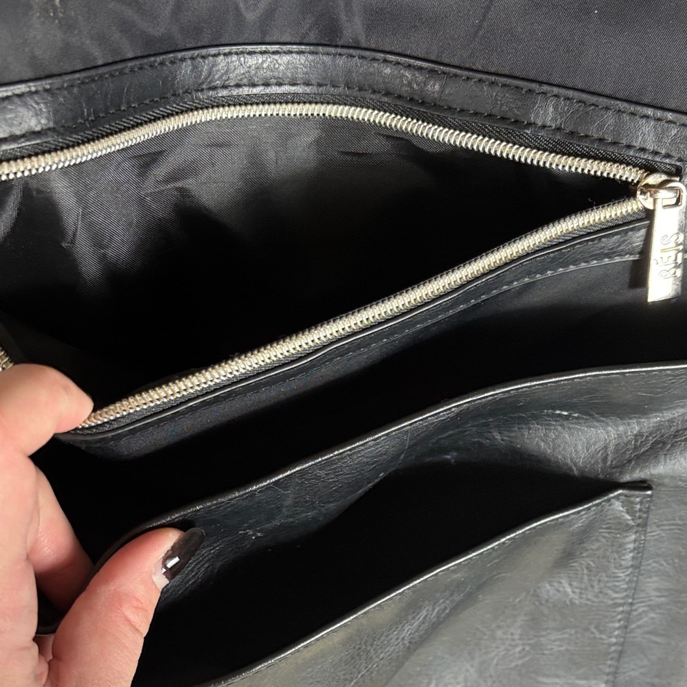Beis > Black Chain Strap Diaper Bag - Picture 6 of 8